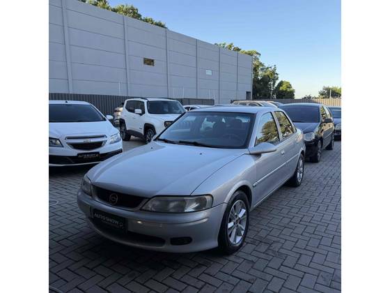 CHEVROLET VECTRA 2.0 MPFI GLS 8V GASOLINA 4P MANUAL